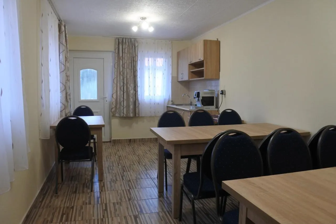 Tessedik Vendeghaz Apartment Hajduszoboszlo