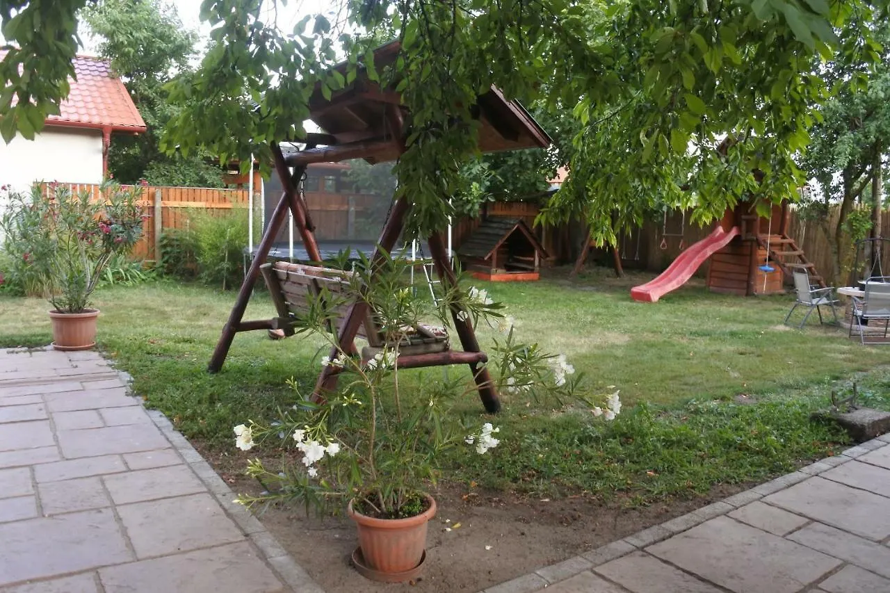 Tessedik Vendeghaz Apartment Hajduszoboszlo 0*,  Hungary